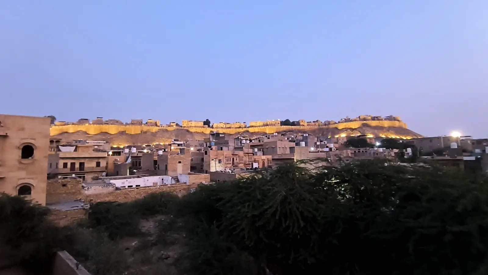 Jaisalmer going dark, seen from the roof