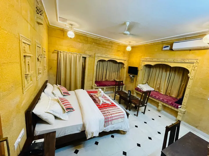 Deluxe AC Family Suite at the Wonbin Safari hotel, Jaisalmer